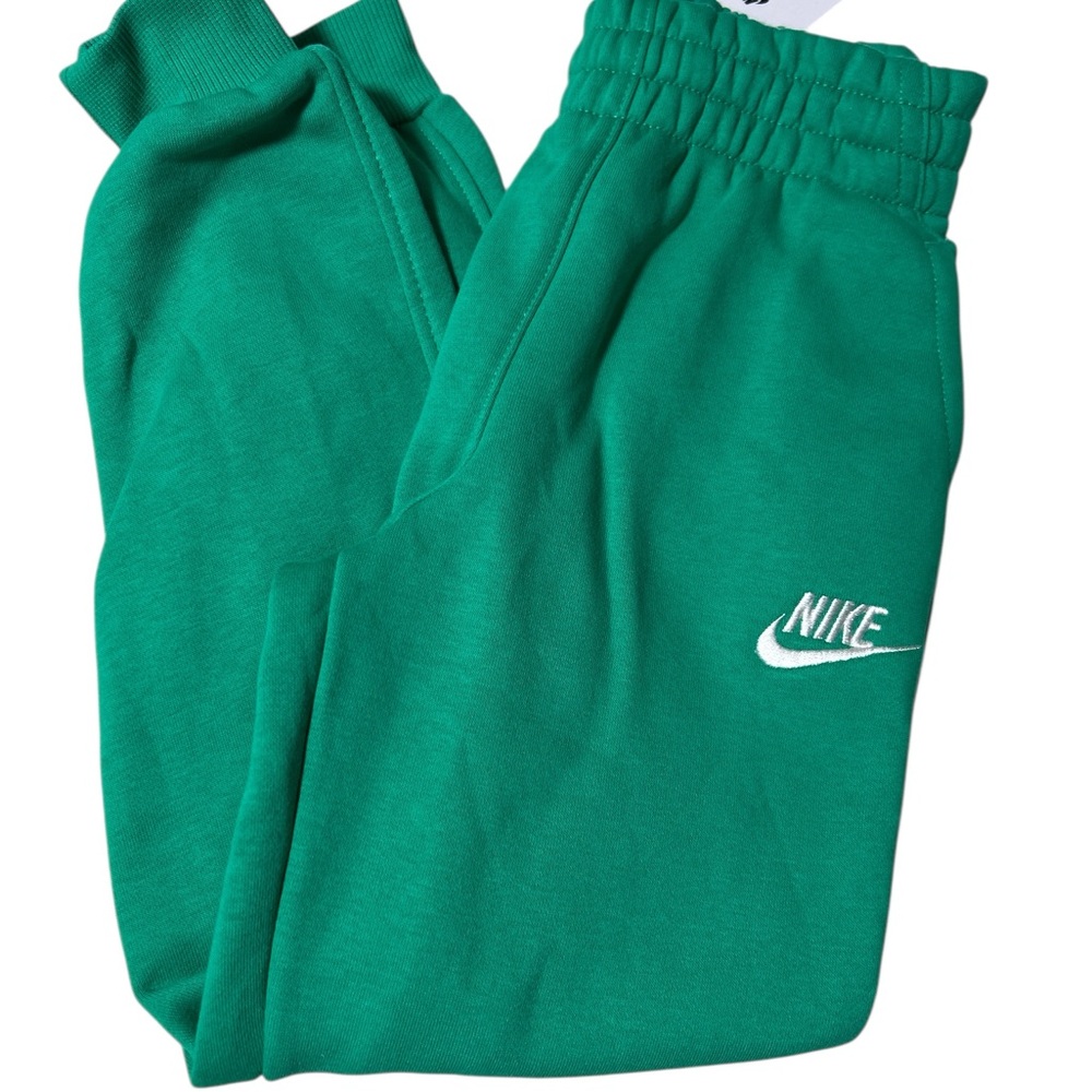 Nike Kids Club Fleece Joggers Green Sweatpants FD3008-324 Size Small NWT